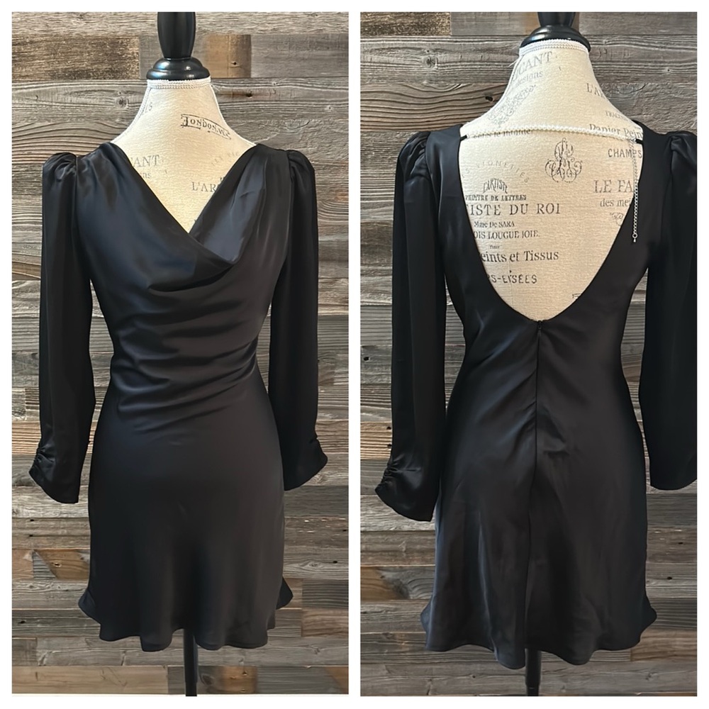 NWT Astr The Label Black Cowl Neck Long Sleeve Mini  Dress With Pearl Chain S